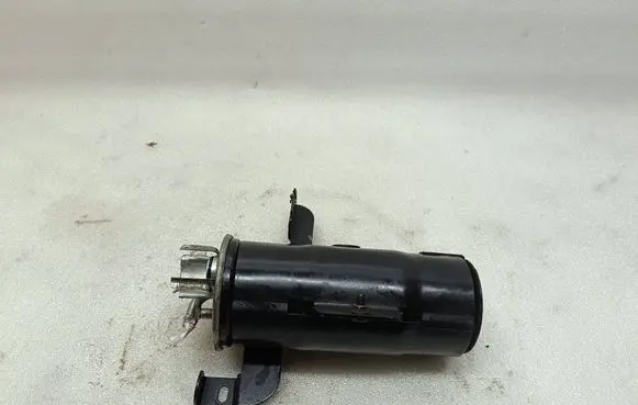 Audi A6 S6 C6 4F Fuel filter bracket/mount holder 4F0201987E