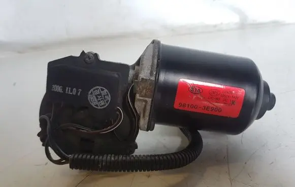 KIA Sorento Wiper motor 981003E900