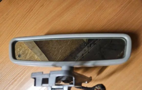 Mercedes-Benz CL C215 Rear view mirror (interior) E1010535