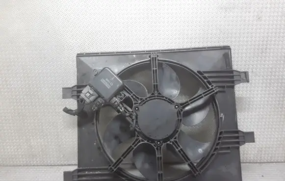 Nissan Prairie Electric radiator cooling fan