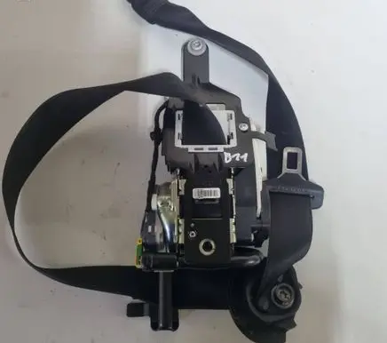 Mercedes-Benz E W212 Front seatbelt A2128608685