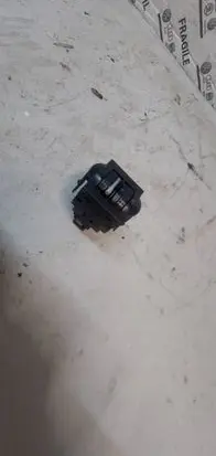 Volkswagen PASSAT B5 Headlight level height control switch 3B0941333C
