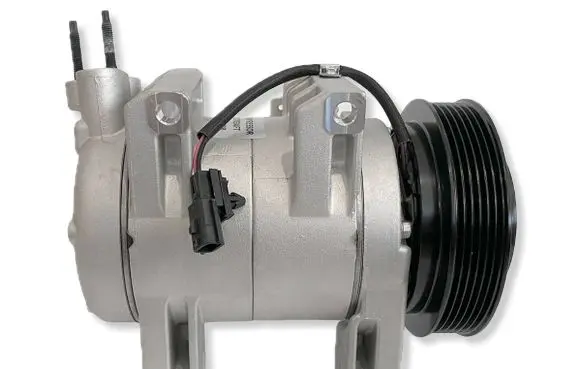 Renault Koleos II Air conditioning (A/C) compressor (pump) 926002216R Z0006027A