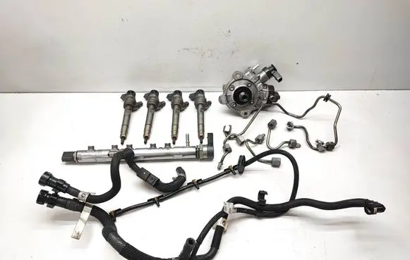 BMW 3 GT F34 Fuel injection system set 7810696 0445010517 7810702