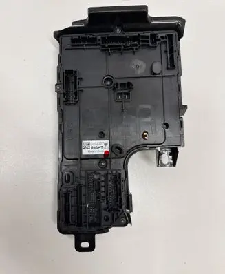 Tesla Model Y Central body control module 165765030B 49784800 PGT22365A06077