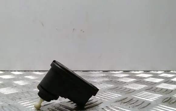 Ford Focus Headlight level adjustment motor XS4X13K198AB