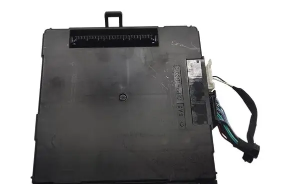Toyota Aygo X Comfort/convenience module 892210H050