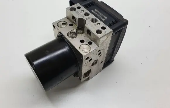 BMW 5 E60 E61 ABS Pump 6783360 3451678336003 6783362