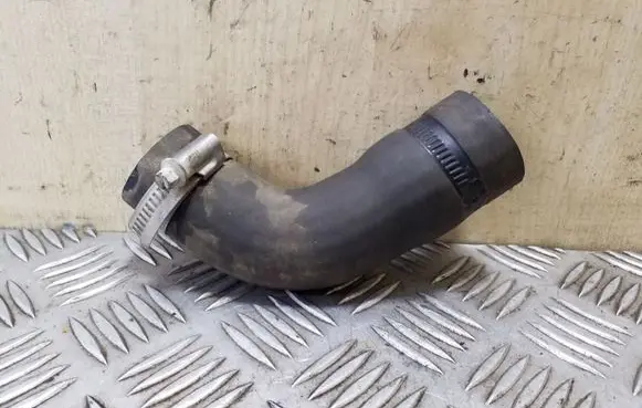 Opel Frontera B Engine coolant pipe/hose