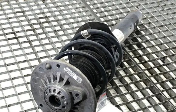BMW 1 F20 F21 Front shock absorber/damper 6791541