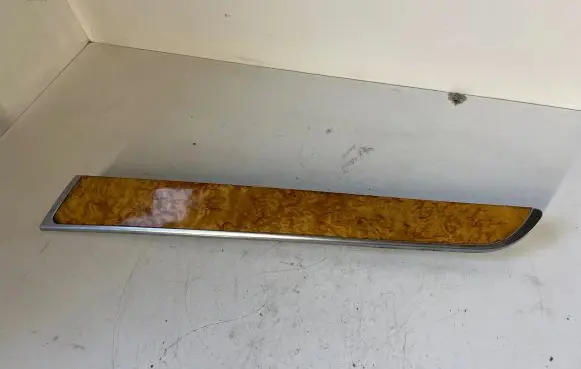 Audi A6 S6 C6 4F Front door trim bar 4F0867420B