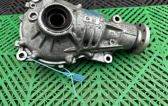 BMW X5 G05 Front differential 8487445