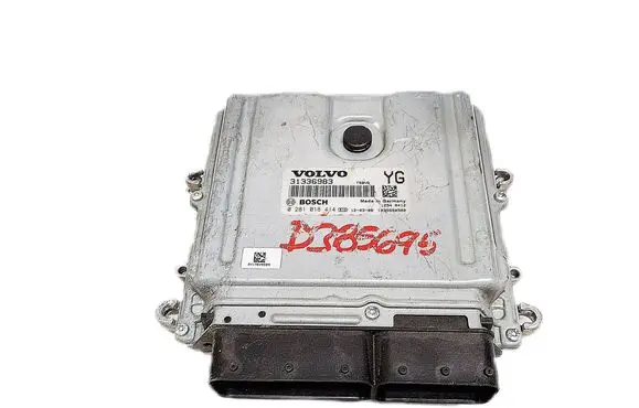 Volvo V40 Engine control unit/module 31336983