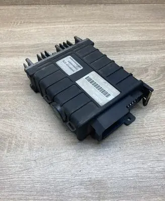 Volkswagen Golf III Engine control unit/module ECU 855907403A 0280000716