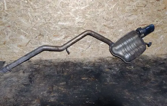 Mercedes-Benz C AMG W204 Muffler/silencer A2044911601