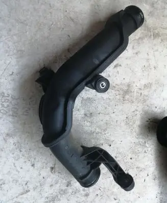 Volkswagen Golf VI Intercooler hose/pipe 1K0145770AE
