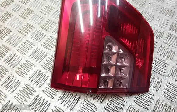 Citroen C5 Tailgate rear/tail lights 9671811480