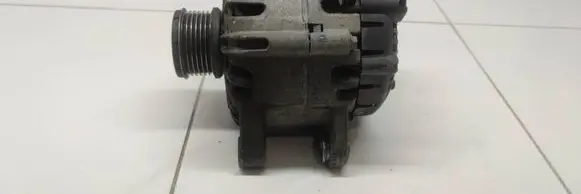 Citroen C3 Generator/alternator 9818677980 8110427