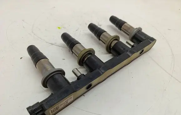 Chevrolet Cruze High voltage ignition coil 96476979