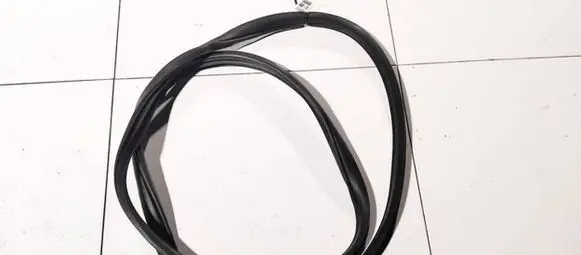 Mazda CX-5 Rubber seal front coupe door 