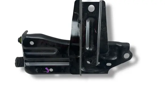 Toyota Yaris Cross Top upper radiator support slam panel 532330D080