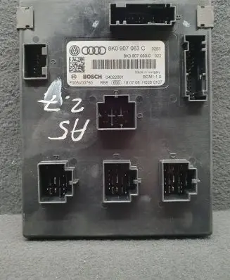 Audi A4 S4 B8 8K Comfort/convenience module 8K0907063C