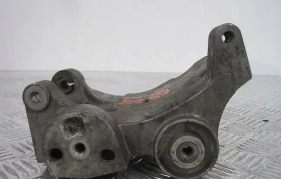 Jaguar XJ SERIE 1 Engine mount vacuum valve 2W9310039AA