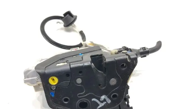 Audi Q7 4L Rear door lock 3C4839015C