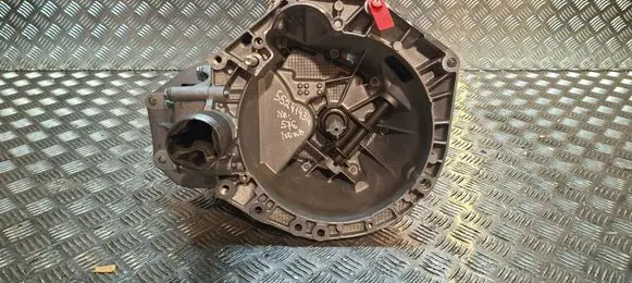 Manual 5 speed gearbox