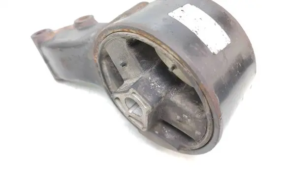 Chevrolet Orlando Gearbox mount V06360