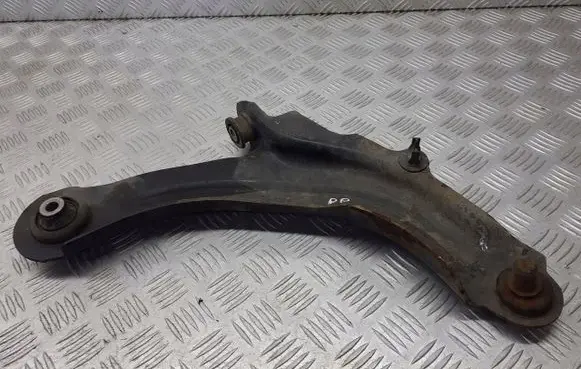 Renault Megane II Front control arm