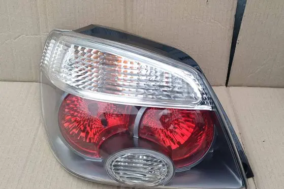 Mitsubishi Outlander Rear/tail lights 22087685