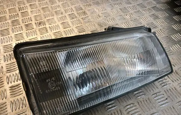 Subaru Legacy Headlight/headlamp 0288451 7R0188449 HE832R3