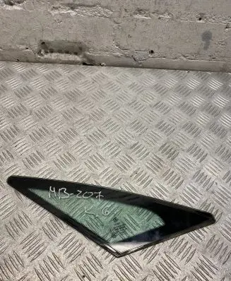 Mercedes-Benz E C207 W207 Rear side window
