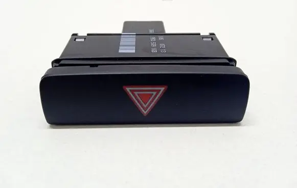 Volkswagen PASSAT B7 Hazard light switch 9535091QB 10S07213