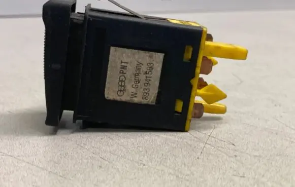 Audi 100 S4 C4 Fog light switch 893941563
