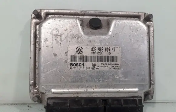 Skoda Roomster (5J) Engine control unit/module 038906019NR 0281013081