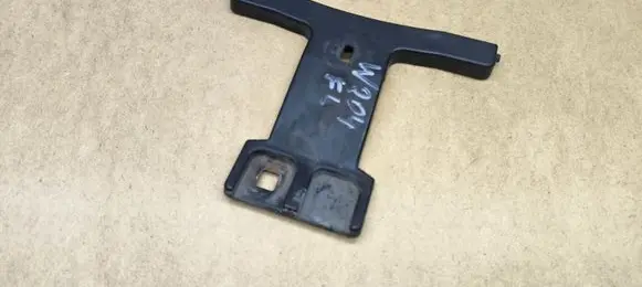 Top upper radiator support slam panel