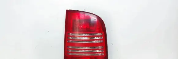 Skoda Octavia Mk1 (1U) Rear/tail lights 1U9945112 1U9945096