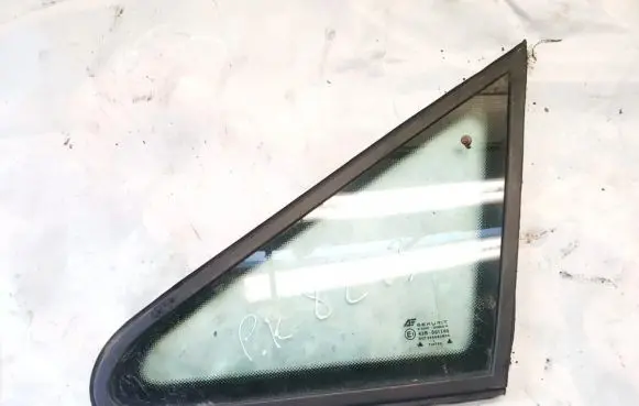 Ford Galaxy Front triangle window/glass 