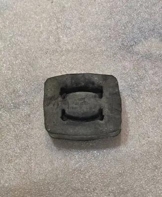 Audi A8 S8 D2 4D Muffler mount bracket/holder 