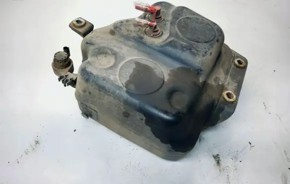 Audi A4 S4 B8 8K AdBlue liquid reservoir 8K0131878FOK