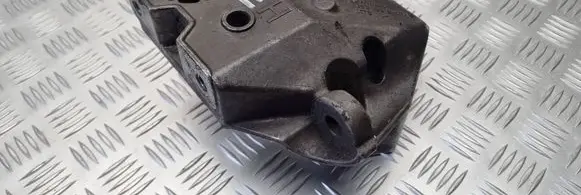 Audi A3 S3 8L Engine mounting bracket 038199207H