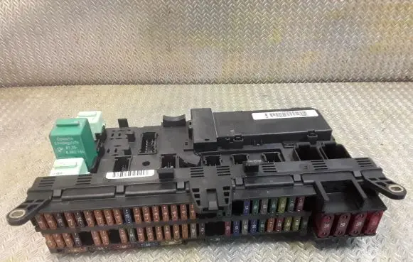 BMW X5 E53 Fuse box set 8380407