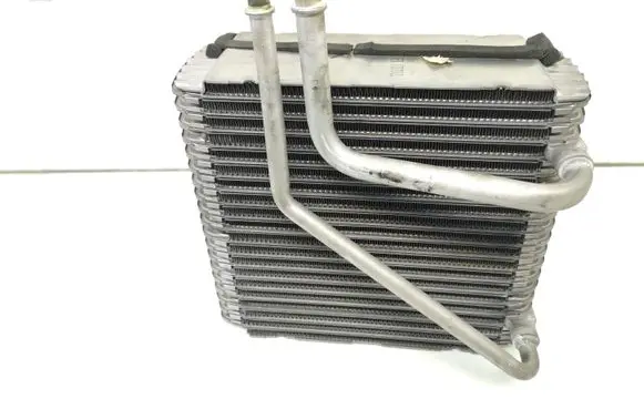 Air conditioning (A/C) radiator (interior)