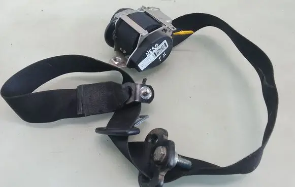 Citroen Nemo Front seatbelt