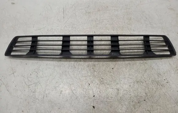 Audi A4 S4 B5 8D Front bumper lower grill