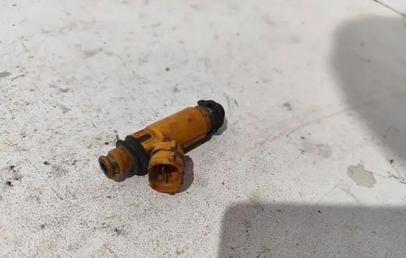 Subaru Outback Fuel injector