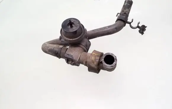 Volkswagen Touareg I Engine coolant pipe/hose 1J0819809 7P6122157E