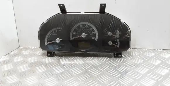 KIA Sportage Speedometer (instrument cluster) 940010Z130